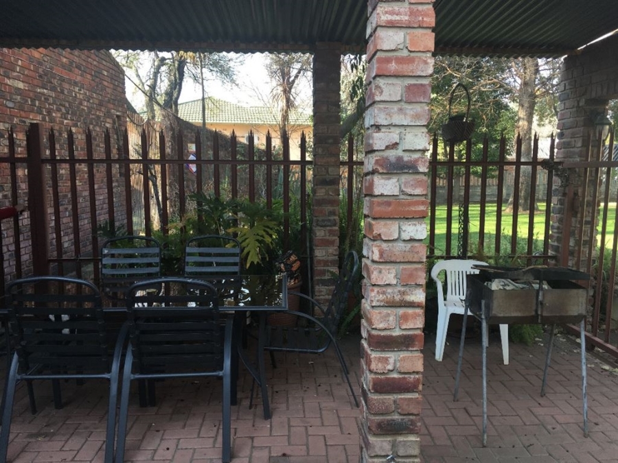 6 Bedroom Property for Sale in Parys Free State